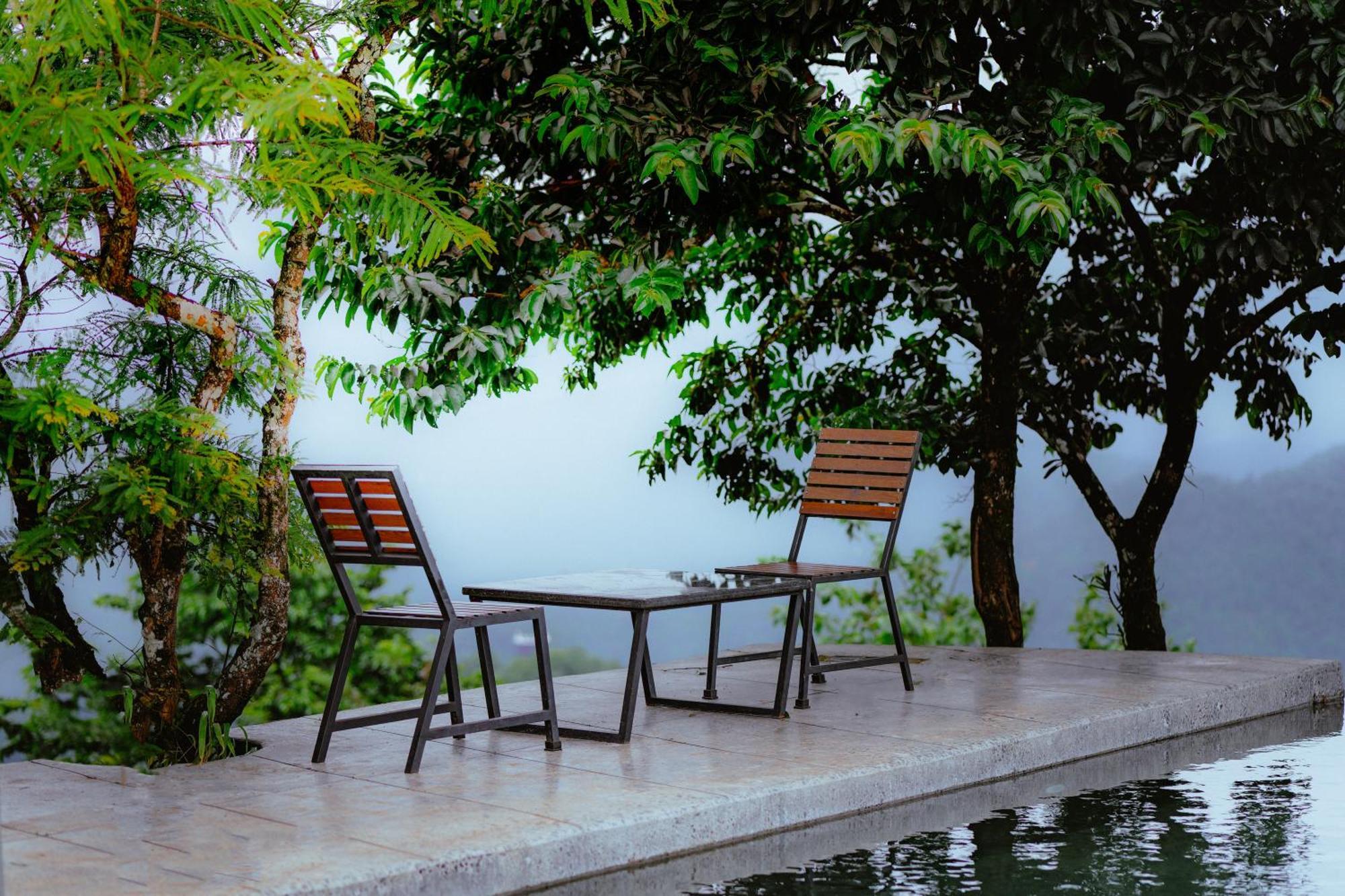 Haze And Kites Resort Munnar Exterior foto